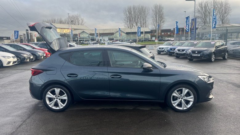 SEAT Leon 1.5 TSI EVO FR 5dr Petrol Hatchback